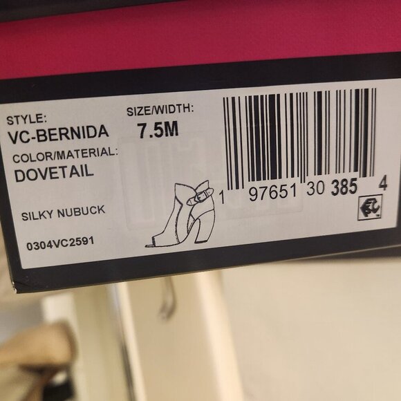 Vince Camuto Grey Leather " Bernida" Peep toe Heeled Sandals. NIB. Size Various - Picture 8 of 11